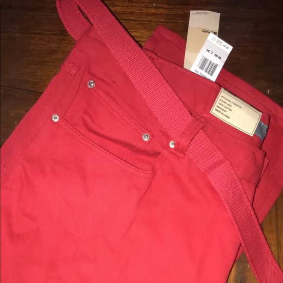Red pants - Picture 3 of 3